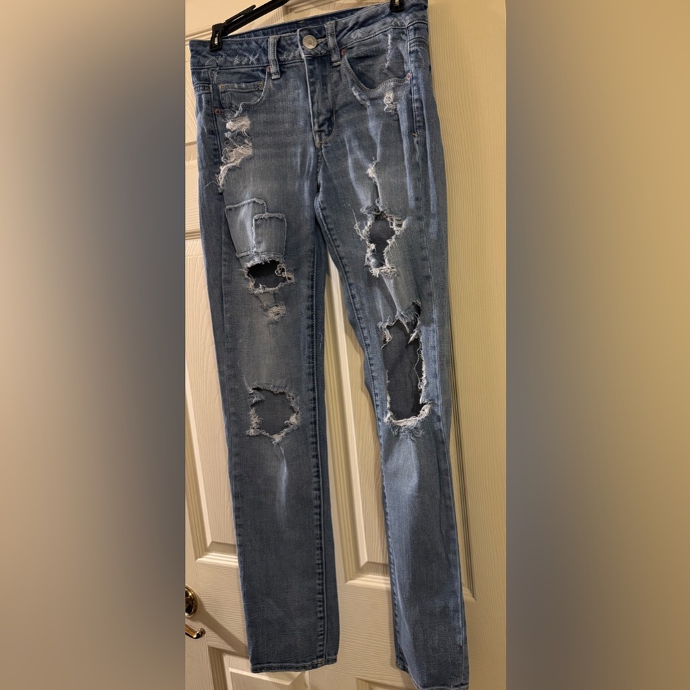 American Eagle Distressed Light Jeans